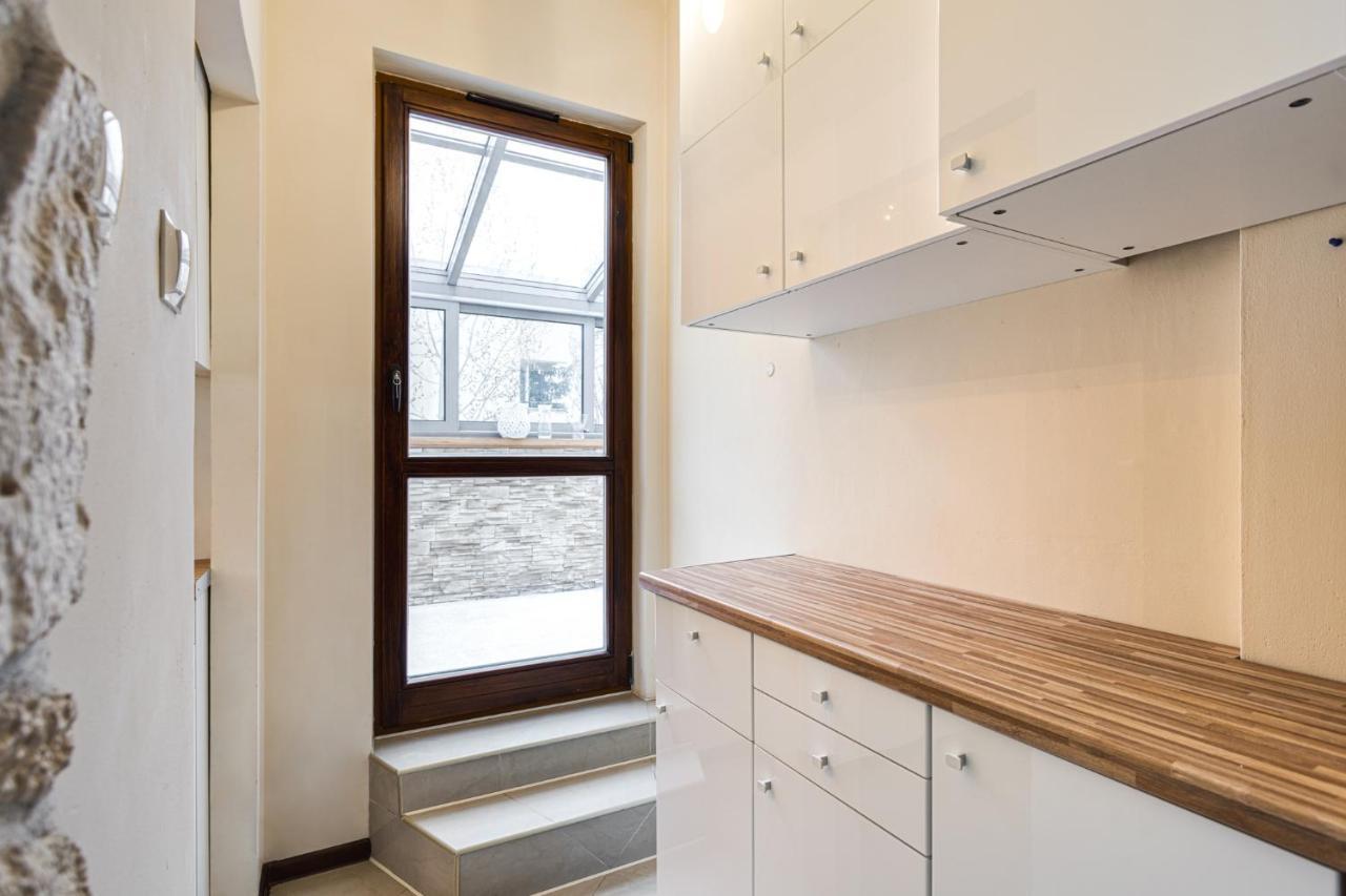 Апартаменты Apartament Wiktoria Wilanow Варшава Экстерьер фото