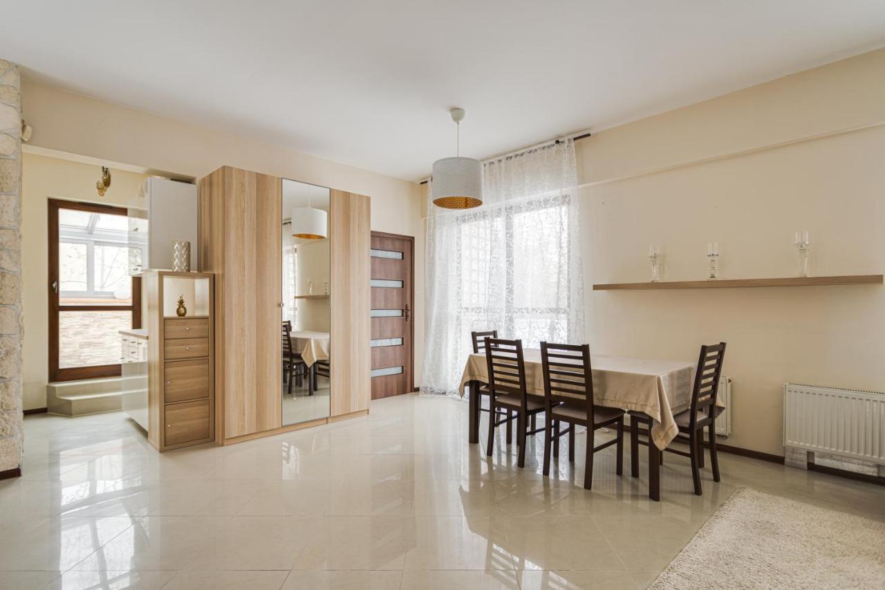 Апартаменты Apartament Wiktoria Wilanow Варшава Экстерьер фото